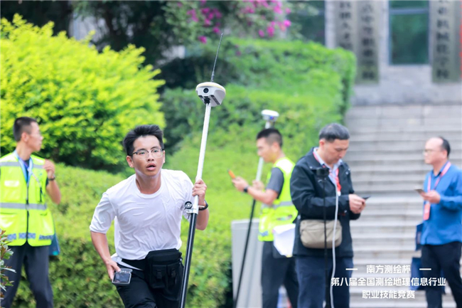 ̫������tyc4633