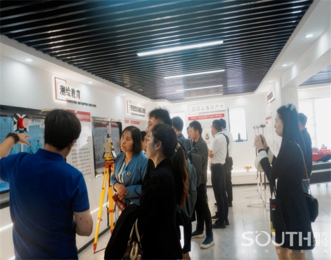 ̫������tyc4633