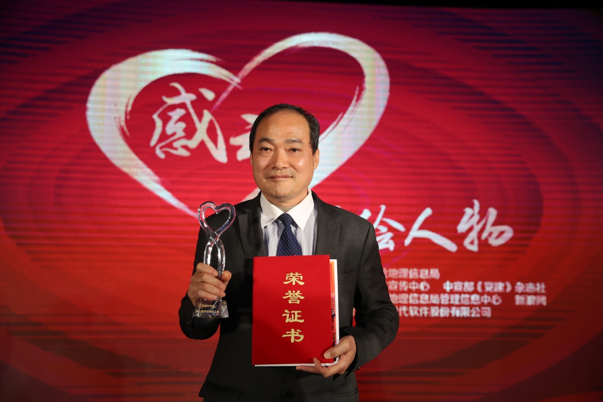 ̫������tyc4633