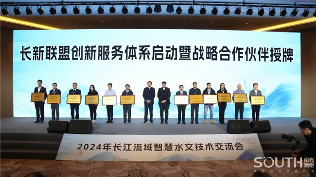 ̫������tyc4633