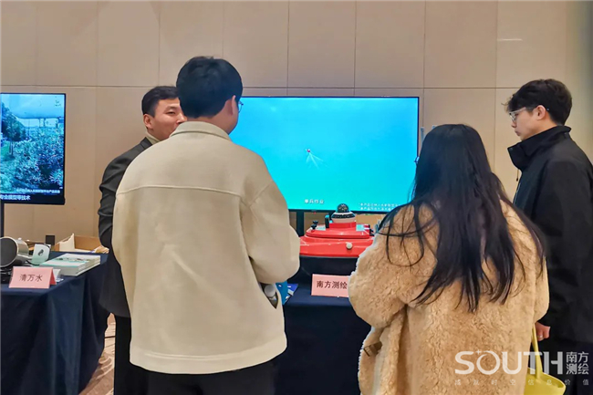 ̫������tyc4633