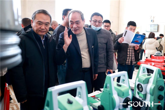 ̫������tyc4633