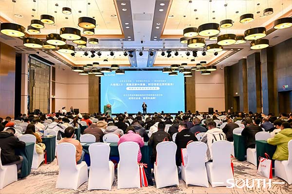 ̫������tyc4633