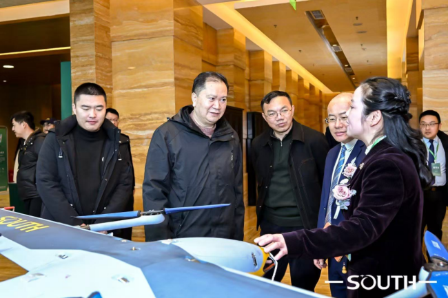 ̫������tyc4633