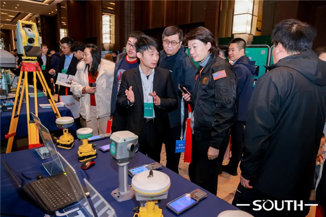 ̫������tyc4633