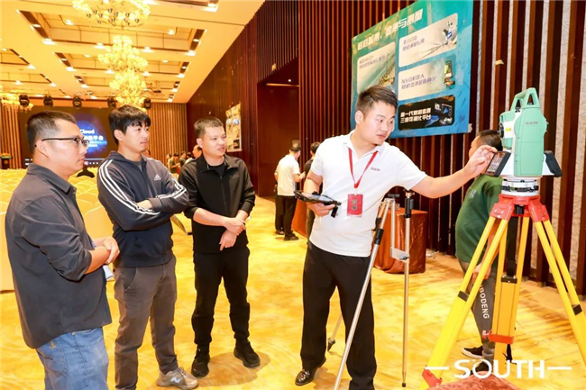 ̫������tyc4633