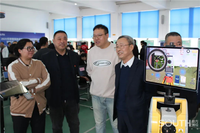 ̫������tyc4633