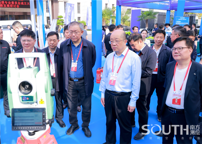 ̫������tyc4633