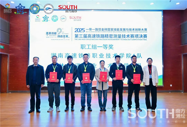 ̫������tyc4633