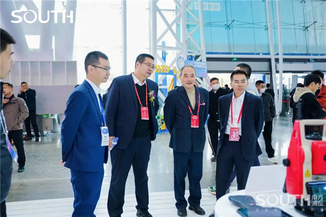 ̫������tyc4633