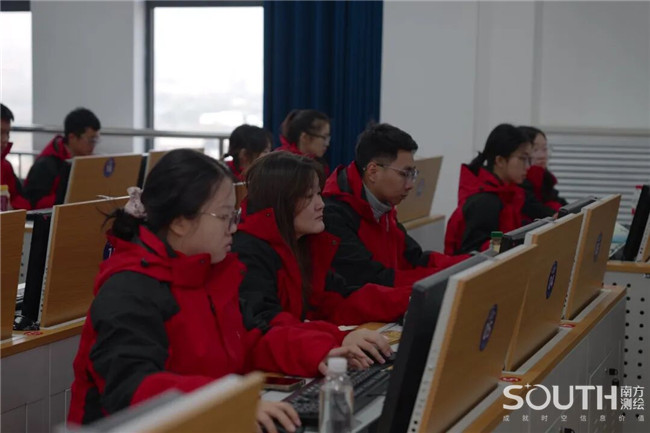 ̫������tyc4633