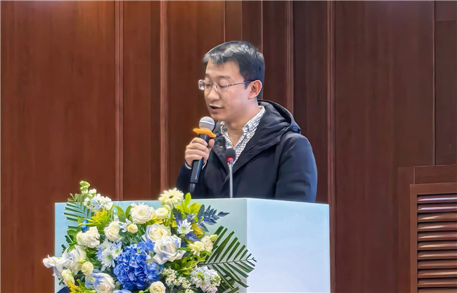 ̫������tyc4633