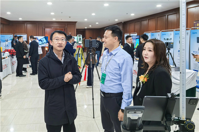 ̫������tyc4633