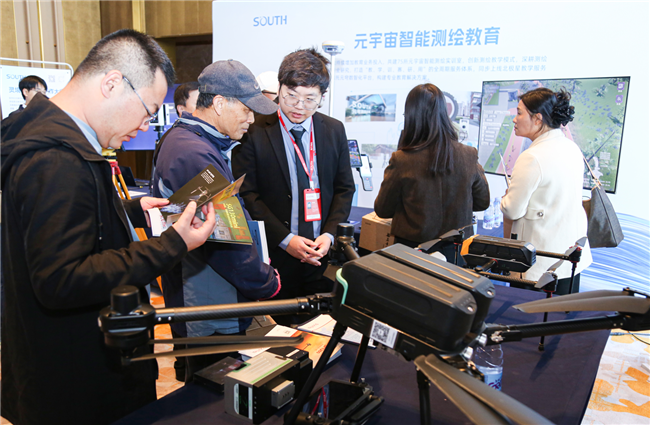 ̫������tyc4633