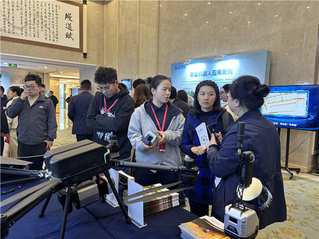 ̫������tyc4633