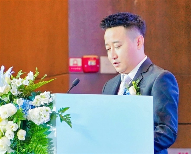 ̫������tyc4633