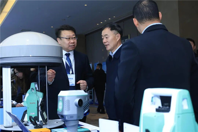 ̫������tyc4633