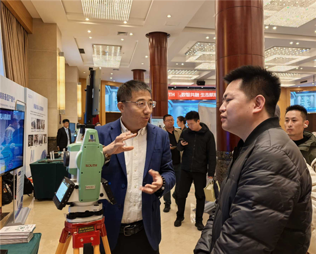 ̫������tyc4633