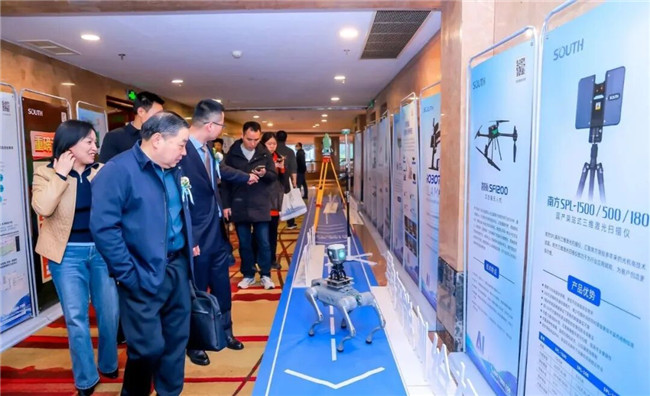 ̫������tyc4633