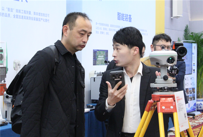 ̫������tyc4633