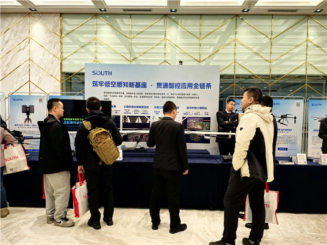 ̫������tyc4633