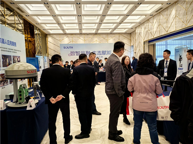 ̫������tyc4633