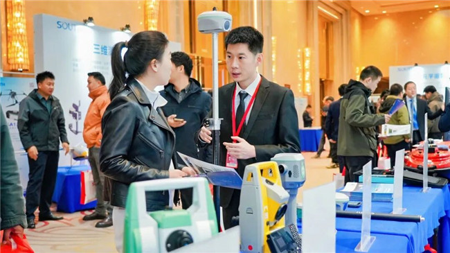 ̫������tyc4633