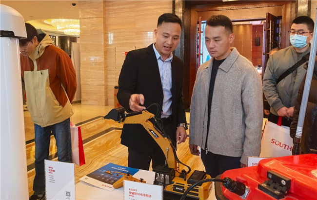 ̫������tyc4633