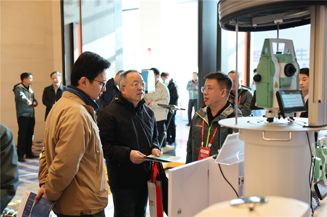 ̫������tyc4633