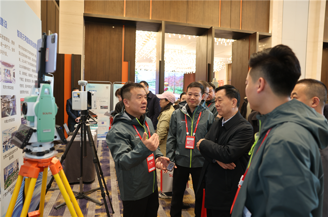 ̫������tyc4633