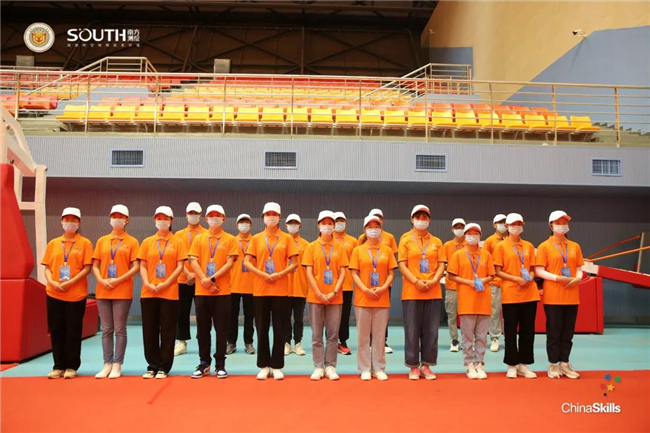 ̫������tyc4633