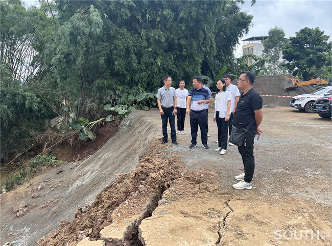 ̫������tyc4633