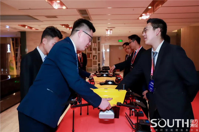 ̫������tyc4633