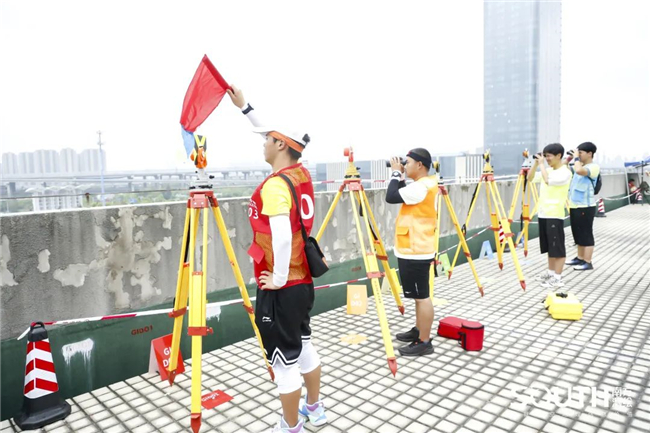 ̫������tyc4633