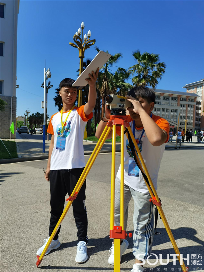 ̫������tyc4633