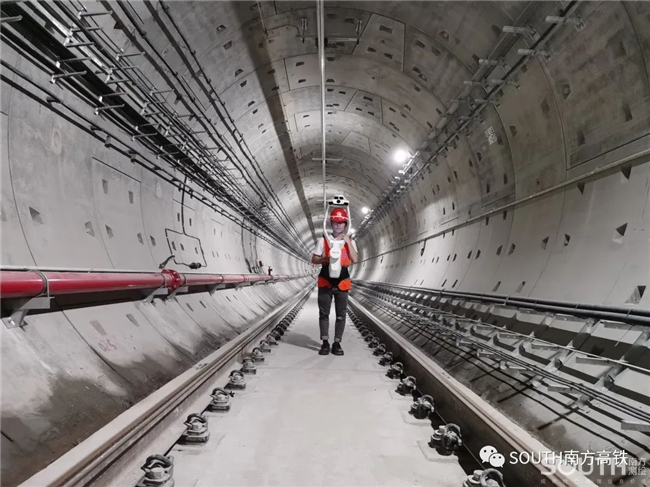 ̫������tyc4633