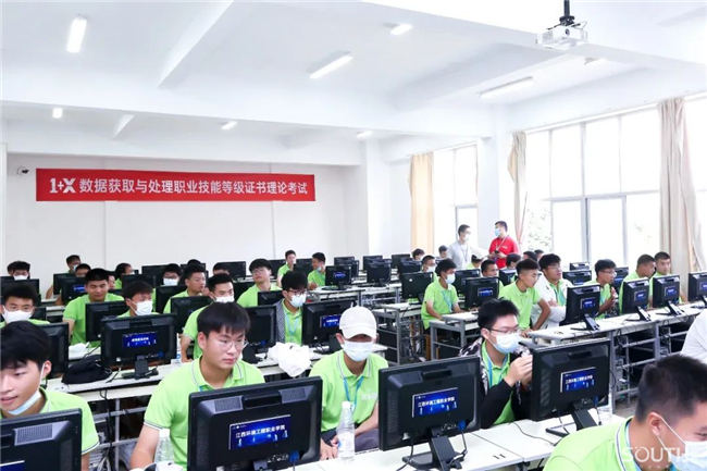 ̫������tyc4633