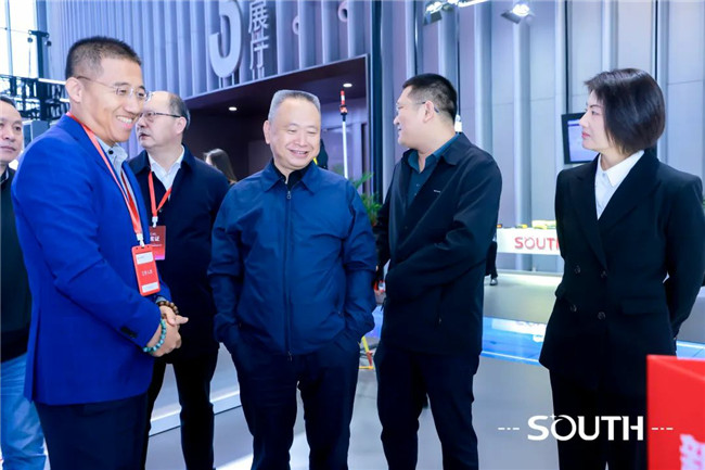 ̫������tyc4633