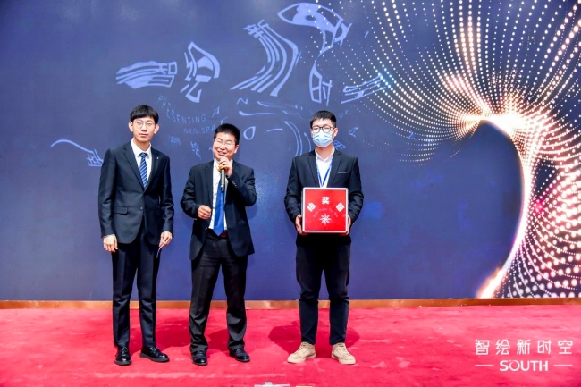 ̫������tyc4633