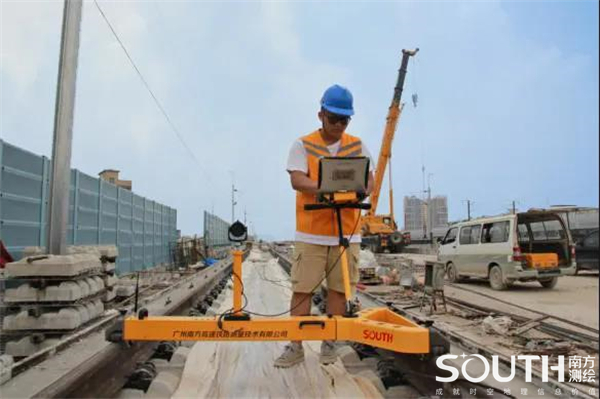 ̫������tyc4633