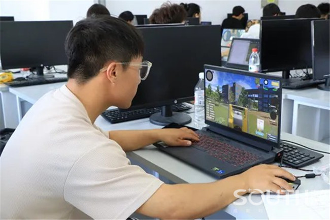 ̫������tyc4633