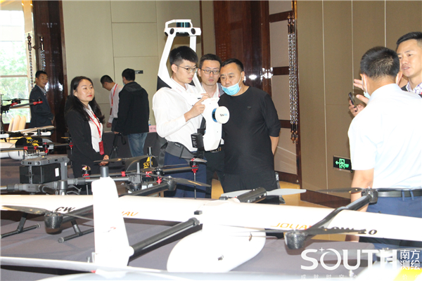 ̫������tyc4633