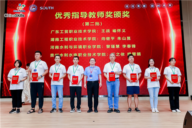 ̫������tyc4633