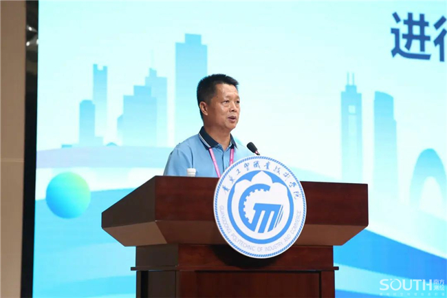 ̫������tyc4633