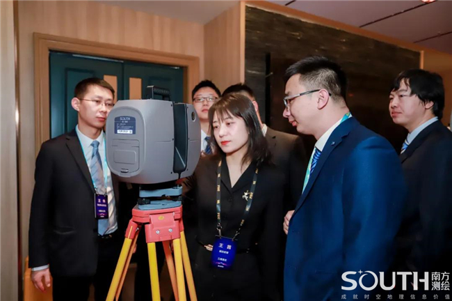 ̫������tyc4633