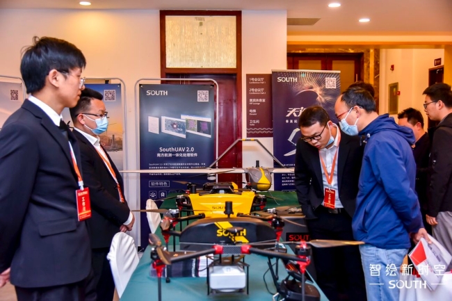 ̫������tyc4633