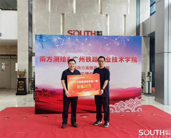 ̫������tyc4633