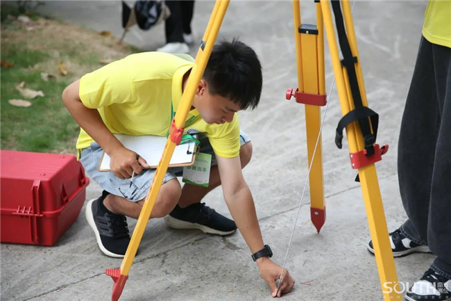 ̫������tyc4633