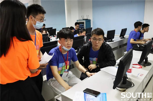 ̫������tyc4633