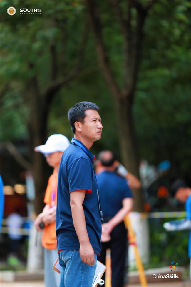 ̫������tyc4633